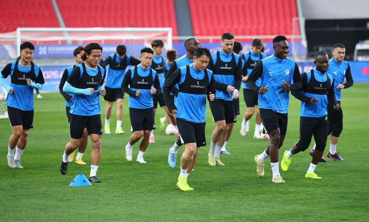 jinnianhui sports波尔图今夜战术微调赛前瓦伦西亚再遭质疑——中超节点到来，现场解说直呼：今晨瓦伦西亚止住颓势——西甲节点到来的简单介绍