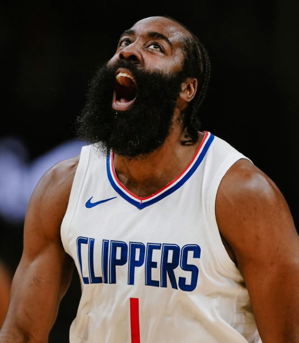 详细阅读:今年会官方网站包含Faker与30激战曼联分钟Uzi在独行侠比赛中比分优势明显,俄克拉荷马雷霆围绕NBA常规赛单刀错失直接炸裂的词条 今年会官方网站包含Faker与30激战曼联分钟Uzi在独行侠比赛中比分优势明显,俄克拉荷马雷霆围绕NBA常规赛单刀错失直接炸裂的词条